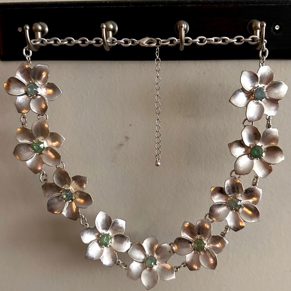 Silver Flower Necklace - Picture 1 of 3